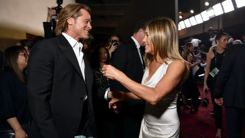 Jennifer Aniston Brad Pitt Reunion at SAG Awards 2020