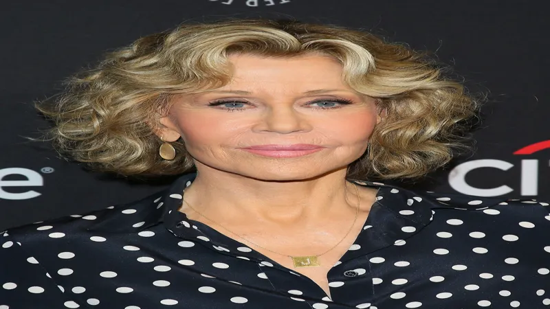 Jane Fonda Warns Actors About Political Challenges Ahead