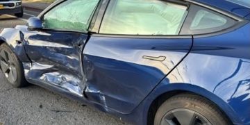 Salem firefighters evaluate emergency plug during Tesla crash response